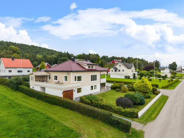 Lyngholmvegen 79, 6057 Ellingsøy - Bilde 1