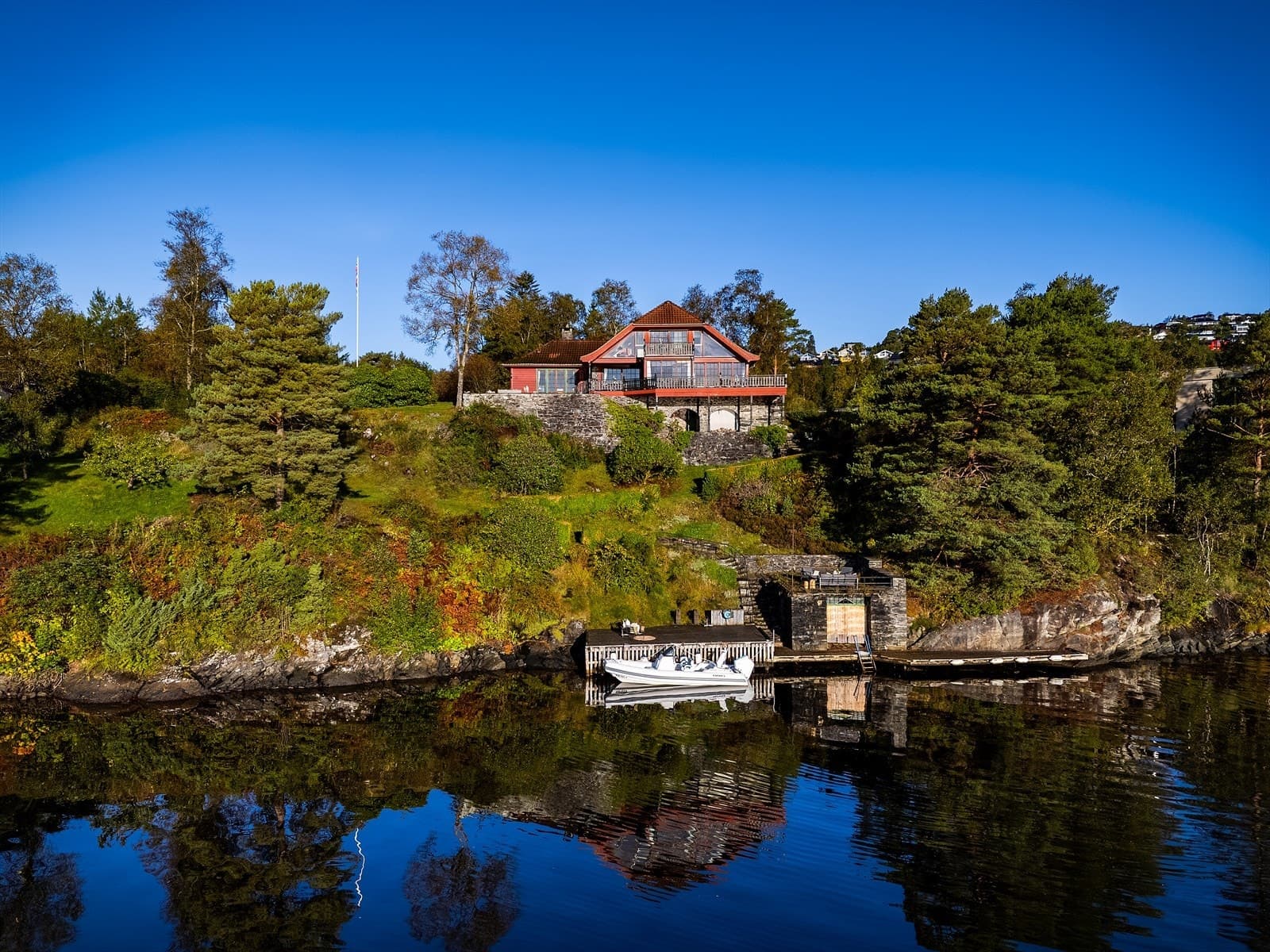 Kyrkjetangen 14, 5155 Bønes - Bilde 1