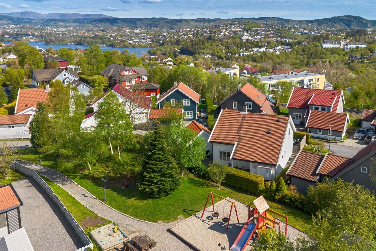 Østre Nordeidbrekka 15, 5252 Søreidgrend - Bilde 2