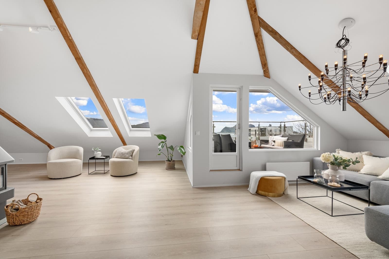 O.a. Devolds Gate 14, 6002 Ålesund - Bilde 1