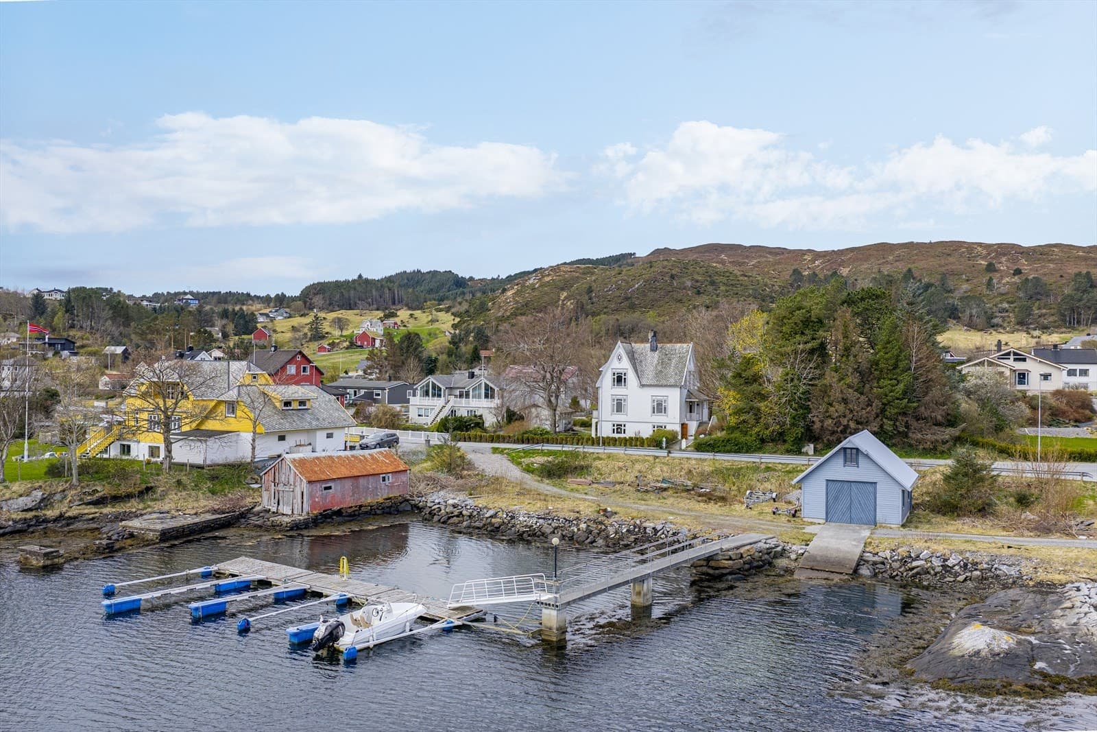 Flusundvegen 51, 6091 Fosnavåg - Bilde 1